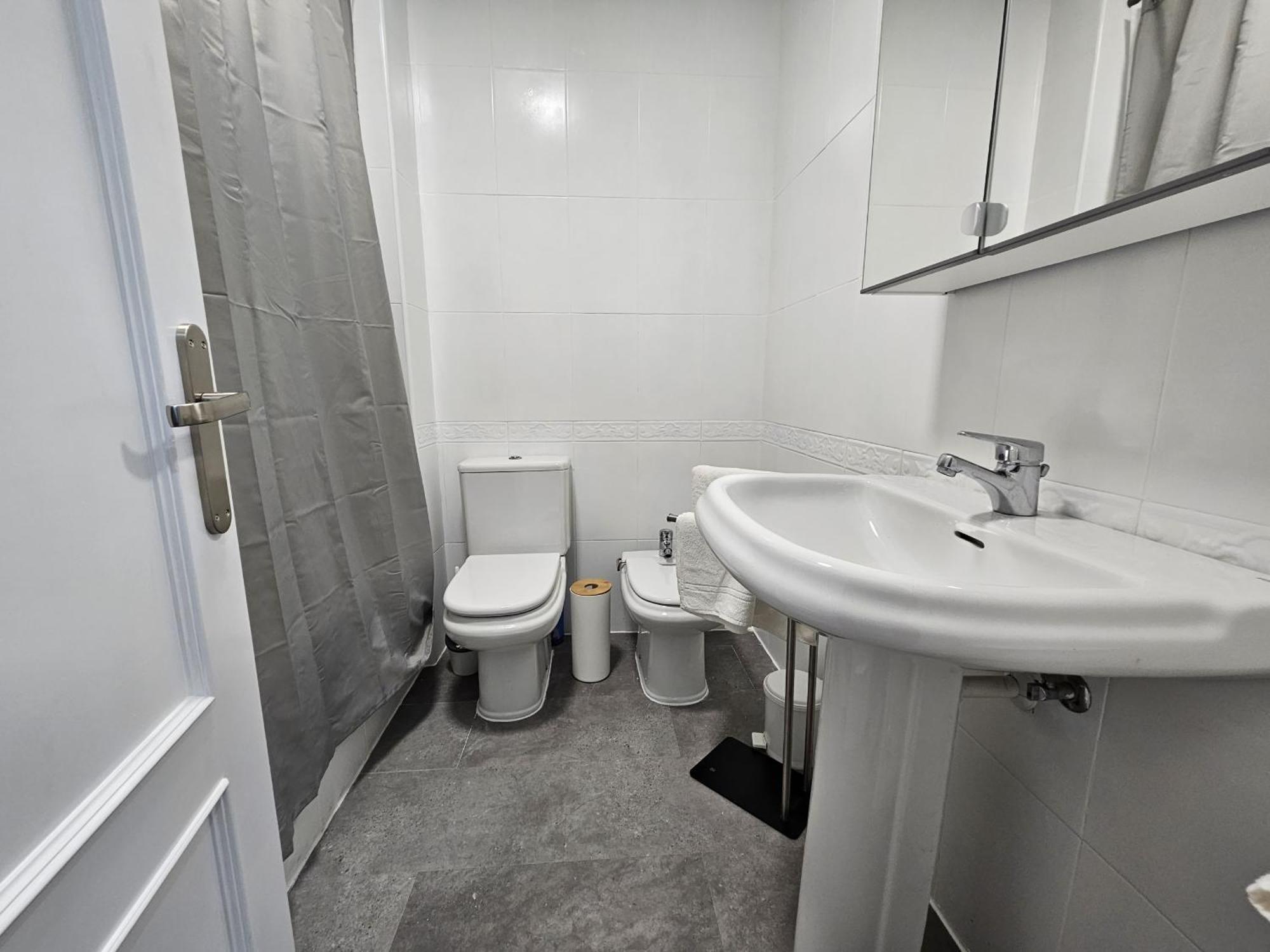 C12A01 Coqueto Apartamento Con Piscina Y Garaje Suances Exteriör bild